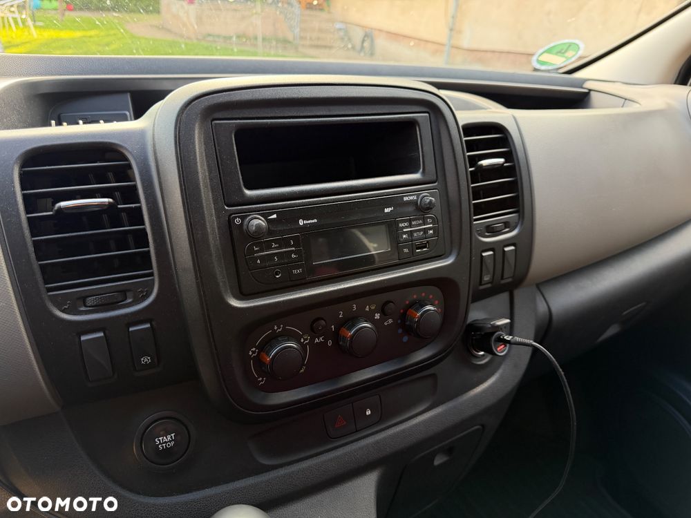 Renault Trafic - 13