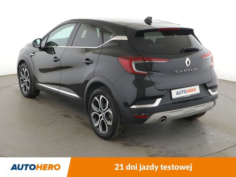 Renault Captur - 4