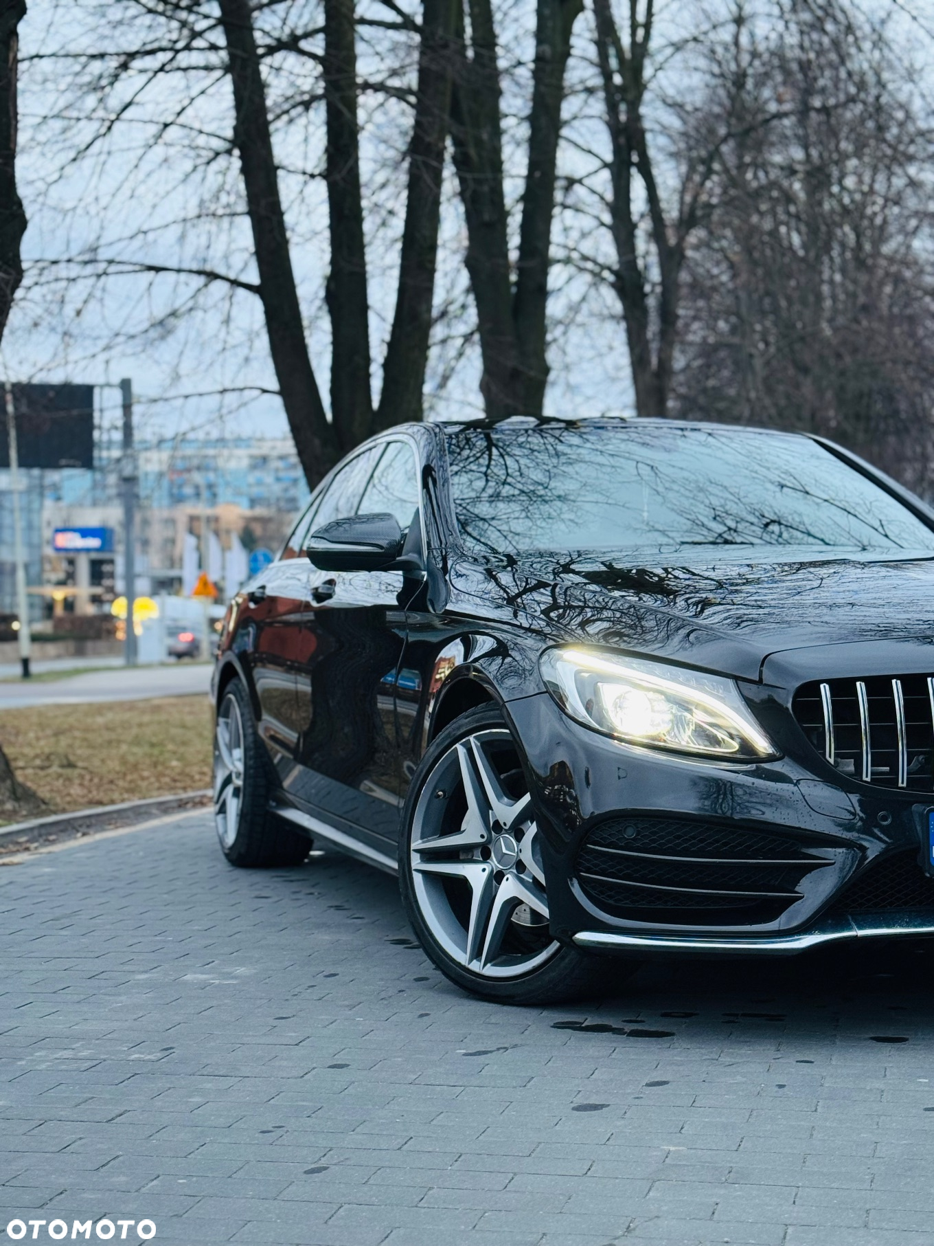 Mercedes-Benz Klasa C 220 d 4-Matic 7G-TRONIC - 2