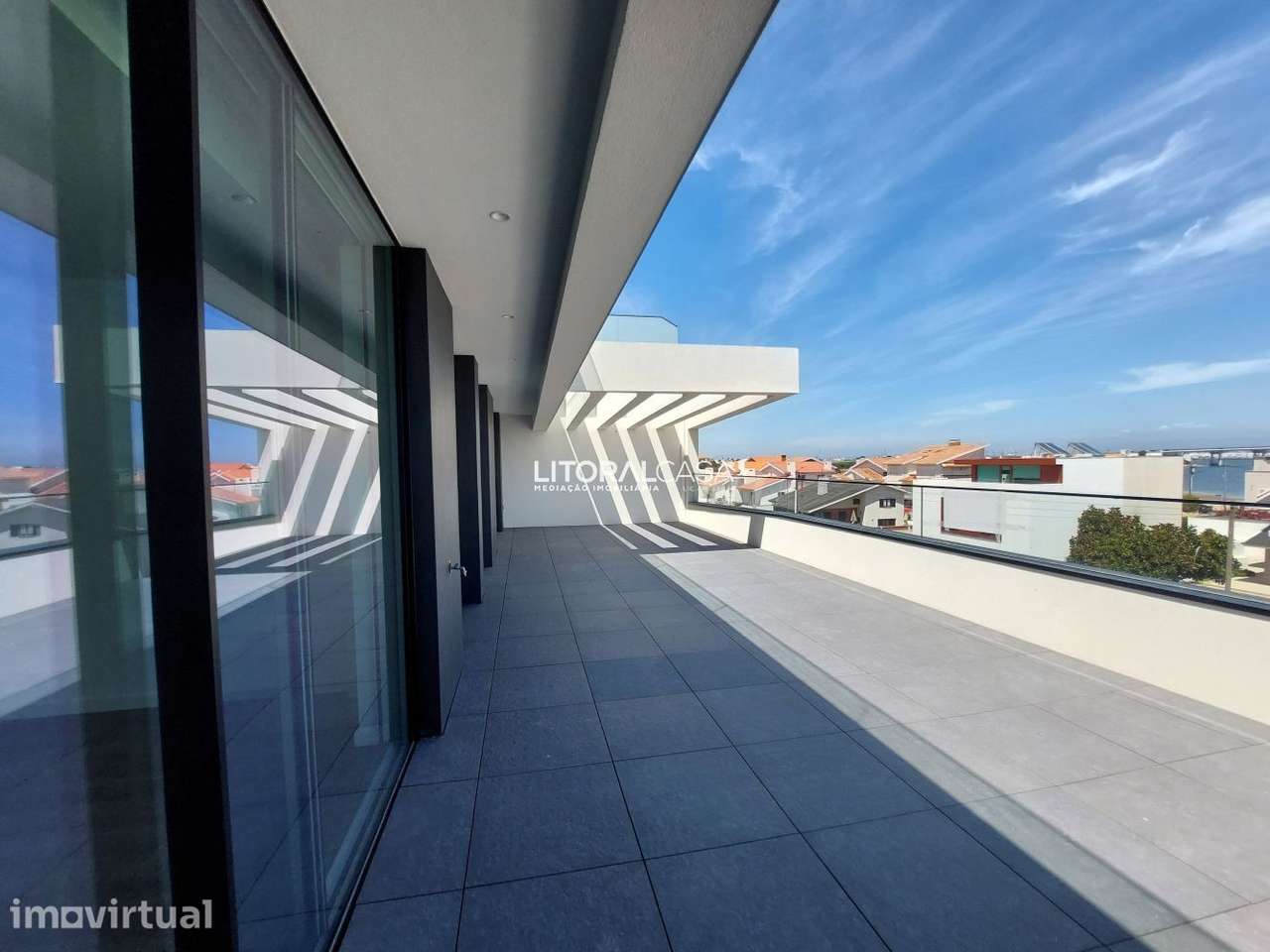 Apartamento T3 duplex com terraço | Costa Nova - Grande imagem: 2/37