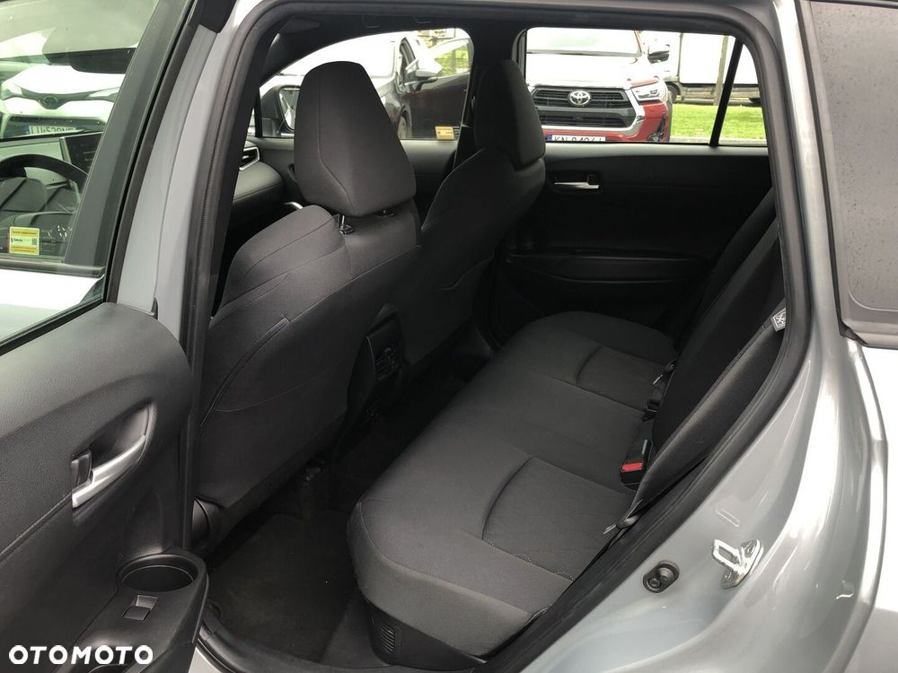 Toyota Corolla Cross - 16
