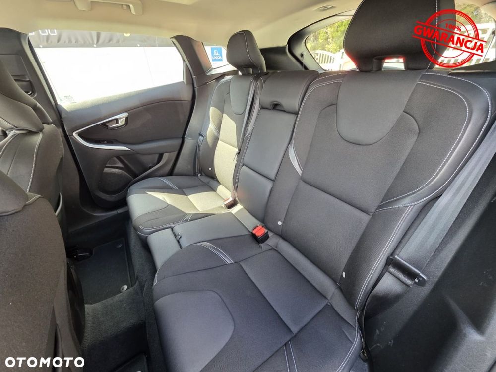 Volvo V40 - 21