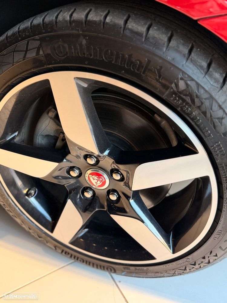 Jaguar XE 2.0 D R-Sport Aut. - 11