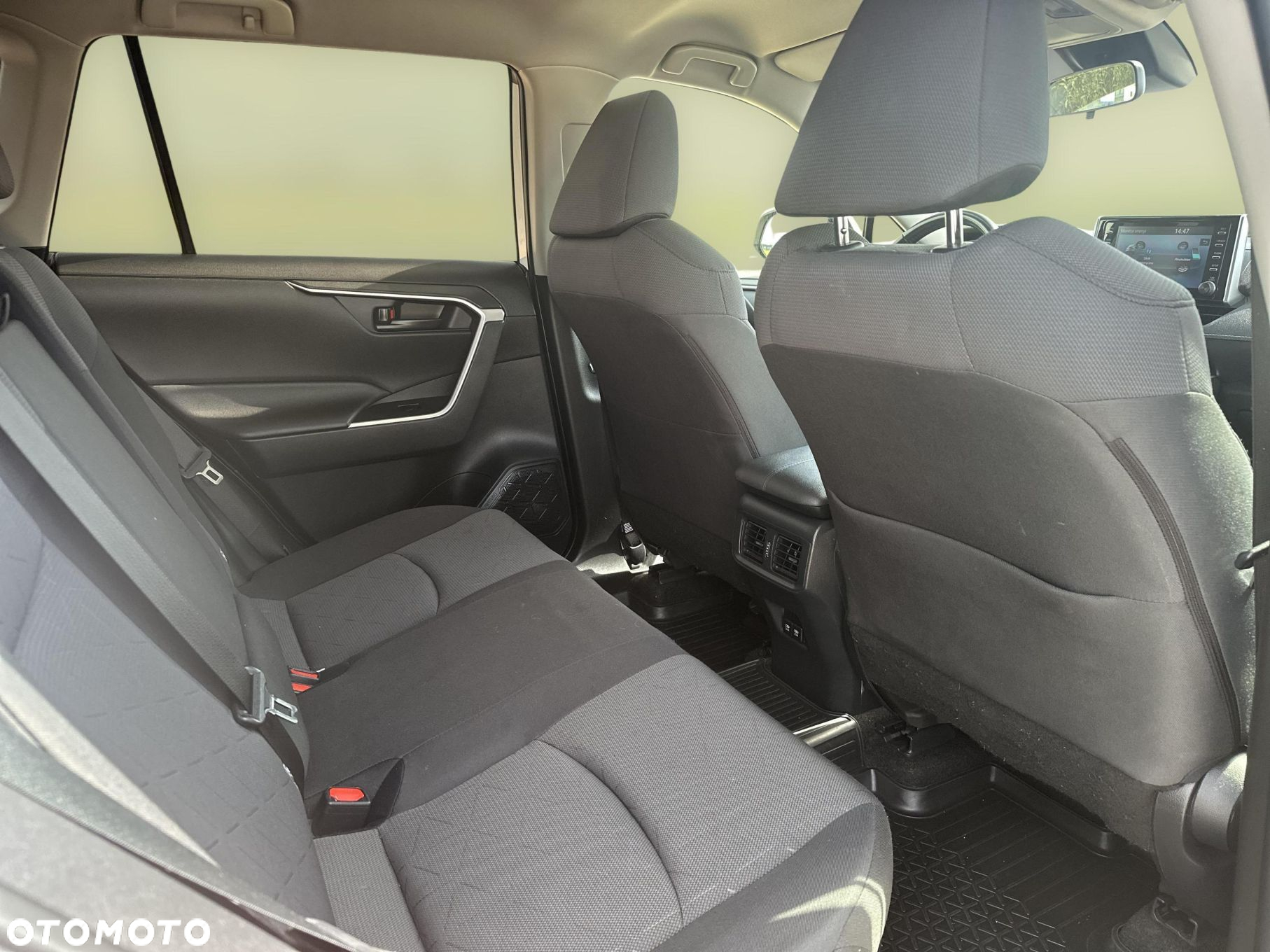 Toyota RAV4 - 13