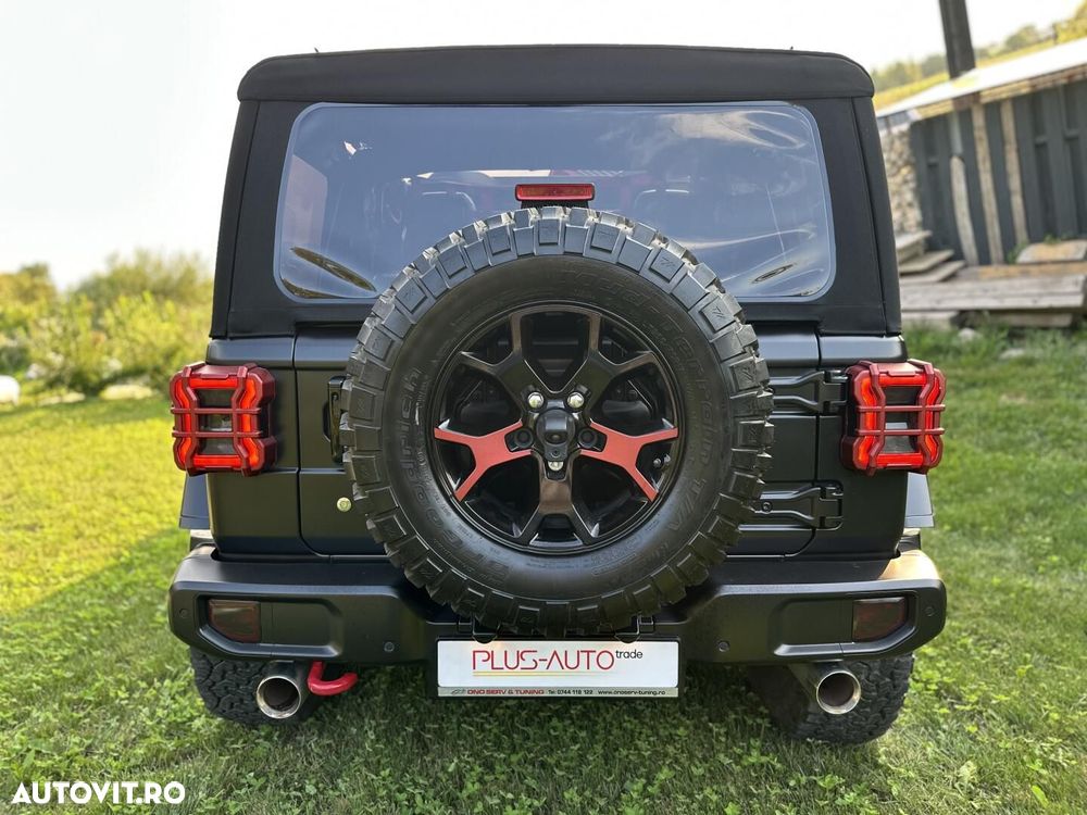 Jeep Wrangler - 36