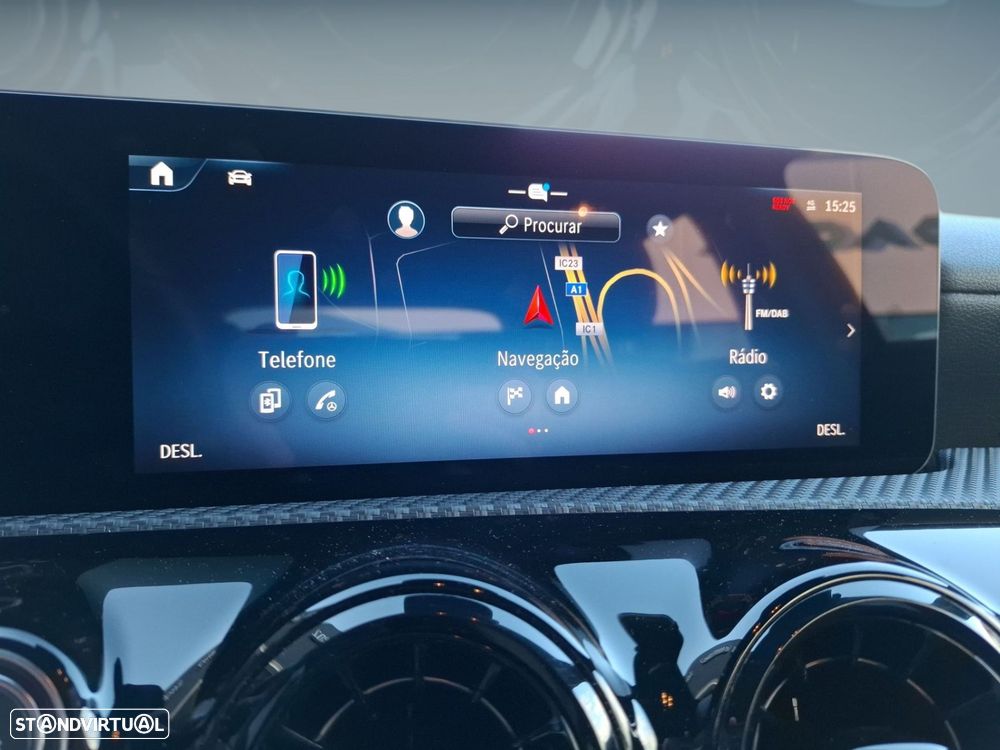 Mercedes-Benz A 250 e - 26