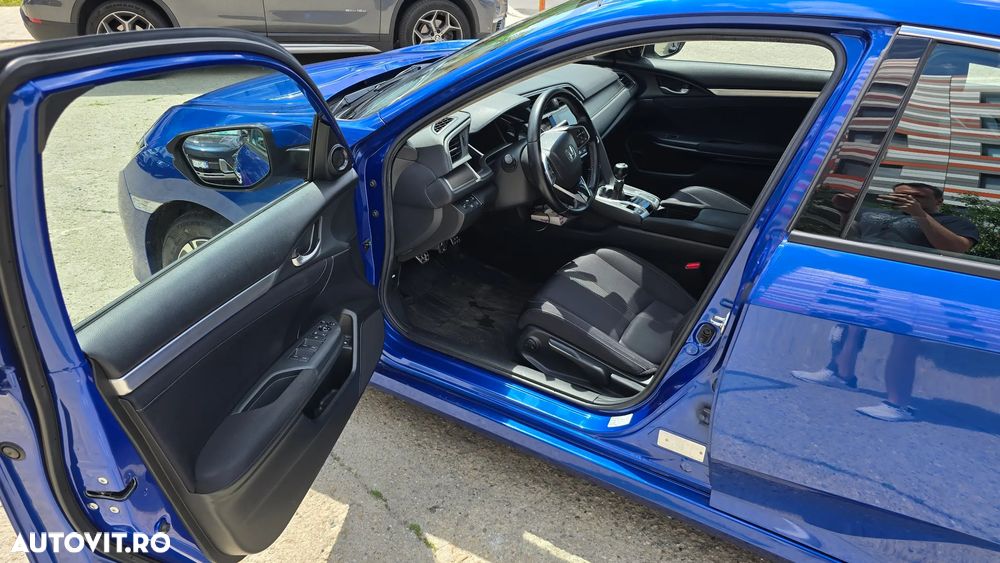 Honda Civic 1.5 VTEC Turbo Elegance Navi - 7