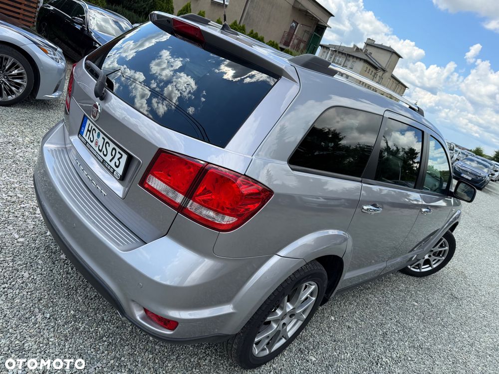 Fiat Freemont 2.0 Multijet 16V DPF Automatik Allrad Lounge - 21