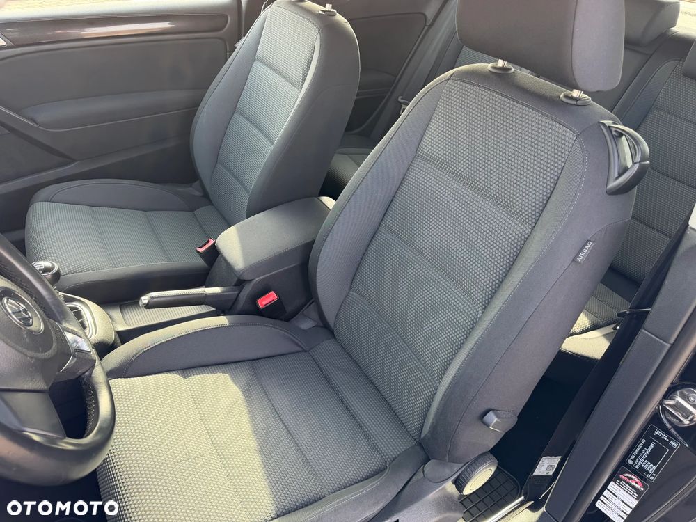 Volkswagen Golf 1.6 TDI DPF Comfortline - 14