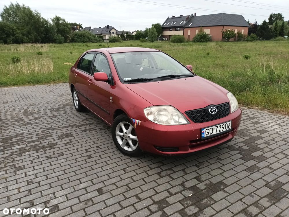 Toyota Corolla 2.0 D-4D Base - 1