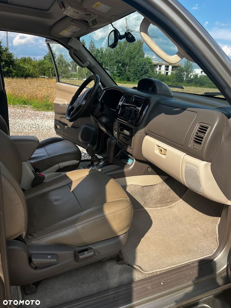 Mitsubishi Montero 3.5 XLS - 8