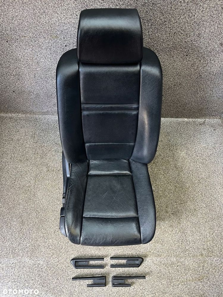 Fotel pasazera prawy przod przedni grzany skora czarna BMW X5 E70 - 2
