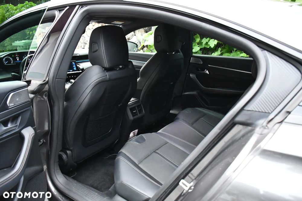 Peugeot 508 PureTech 180 EAT8 GT - 11