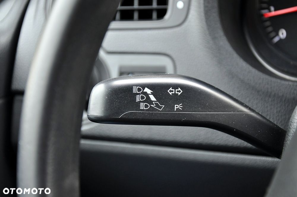 Volkswagen Polo - 15