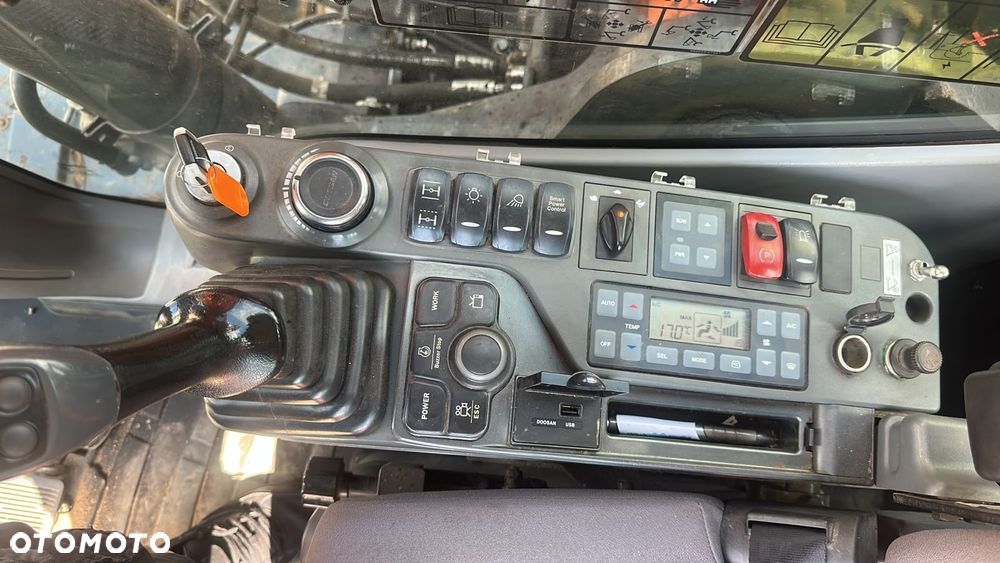 Doosan DX 210W-5 KOPARKA KOŁOWA   ( VOLVO, CAT, KOMATSU, JCB ) - 15
