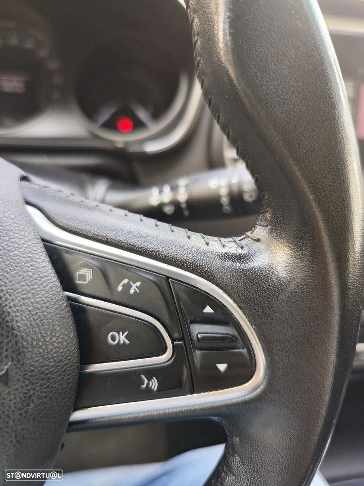 Renault Mégane 1.5 dCi Zen - 28