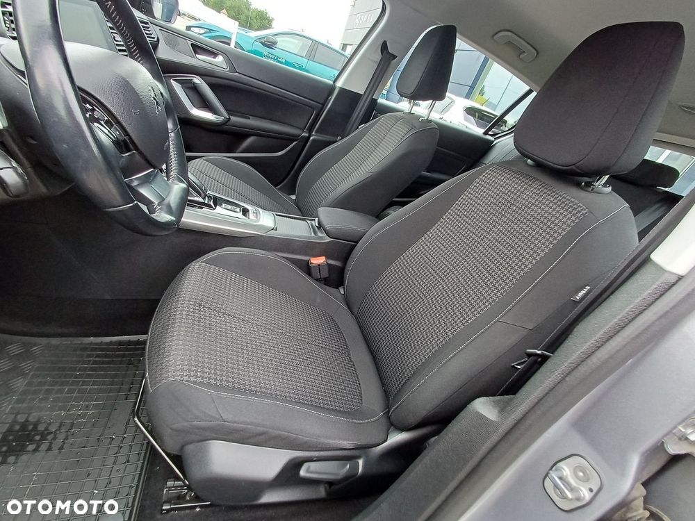 Peugeot 308 - 11