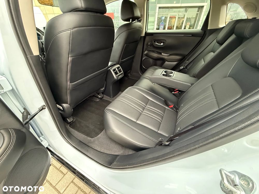 Honda ZR-V e:HEV 2.0 i-MMD Advance - 13