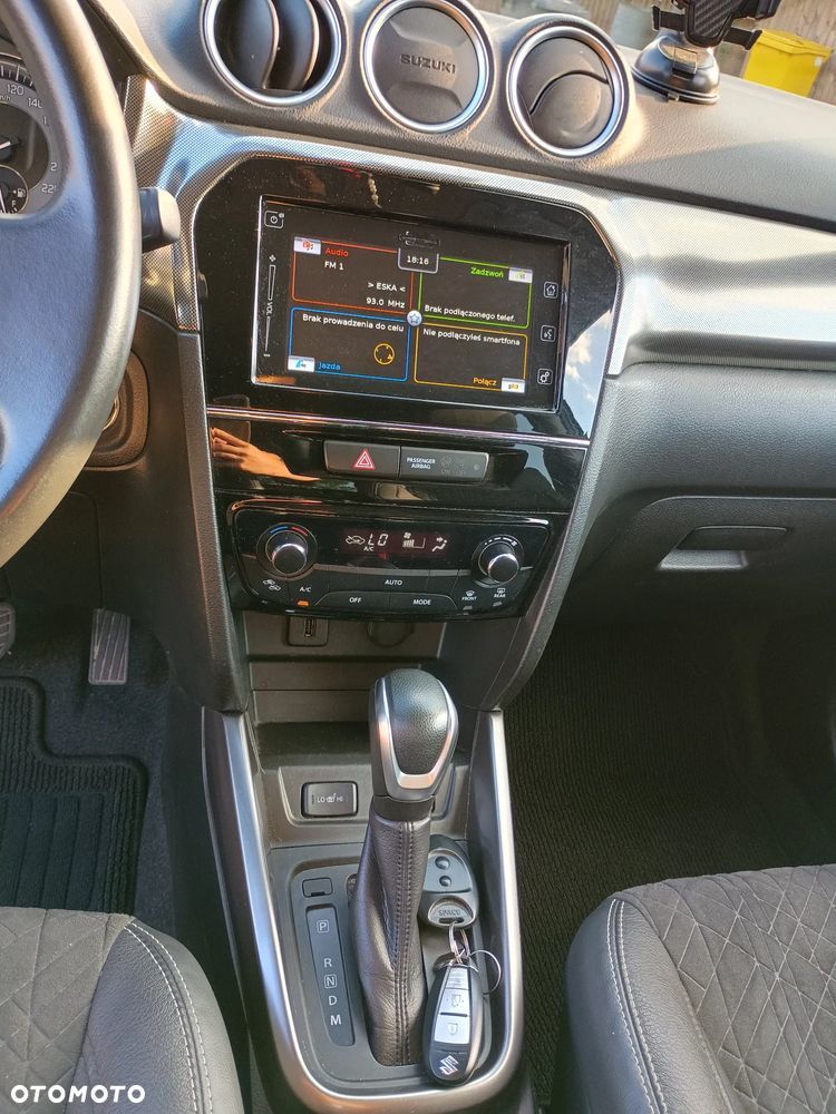 Suzuki Vitara 1.4 Boosterjet mHEV Elegance 2WD - 12