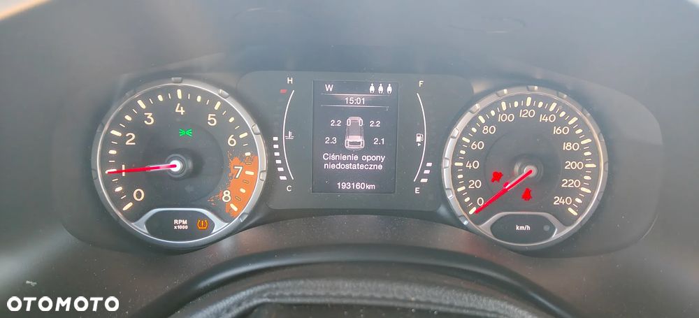 Jeep Renegade 1.4 MultiAir Longitude FWD S&S - 16