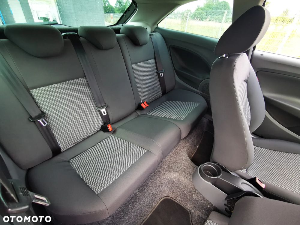 Seat Ibiza SC 1.4 16V Reference - 14