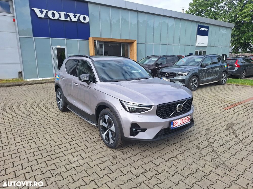 Volvo XC 40 B4 AT FWD MHEV Ultimate Dark - 6