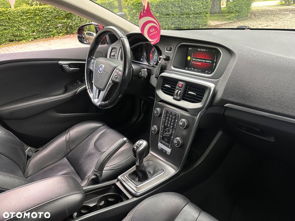 Volvo V40 D4 Inscription - 5