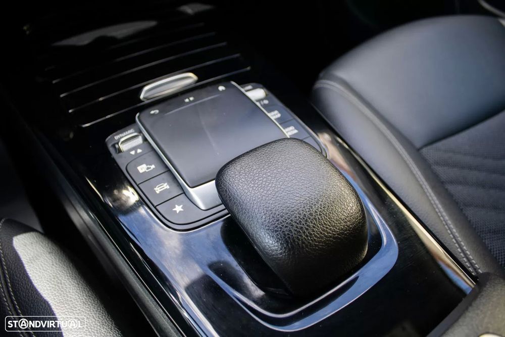 Mercedes-Benz A 250 e 8G-DCT Progressive - 37