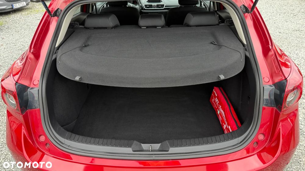 Mazda 3 - 8