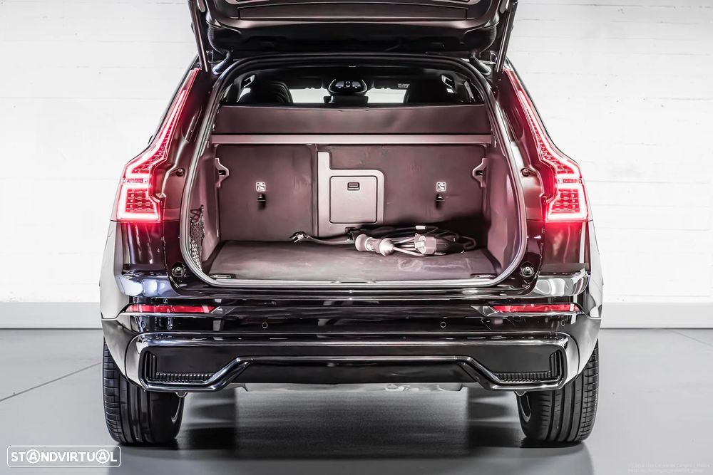 Volvo XC 60 2.0 T6 PHEV Black Edition AWD - 9