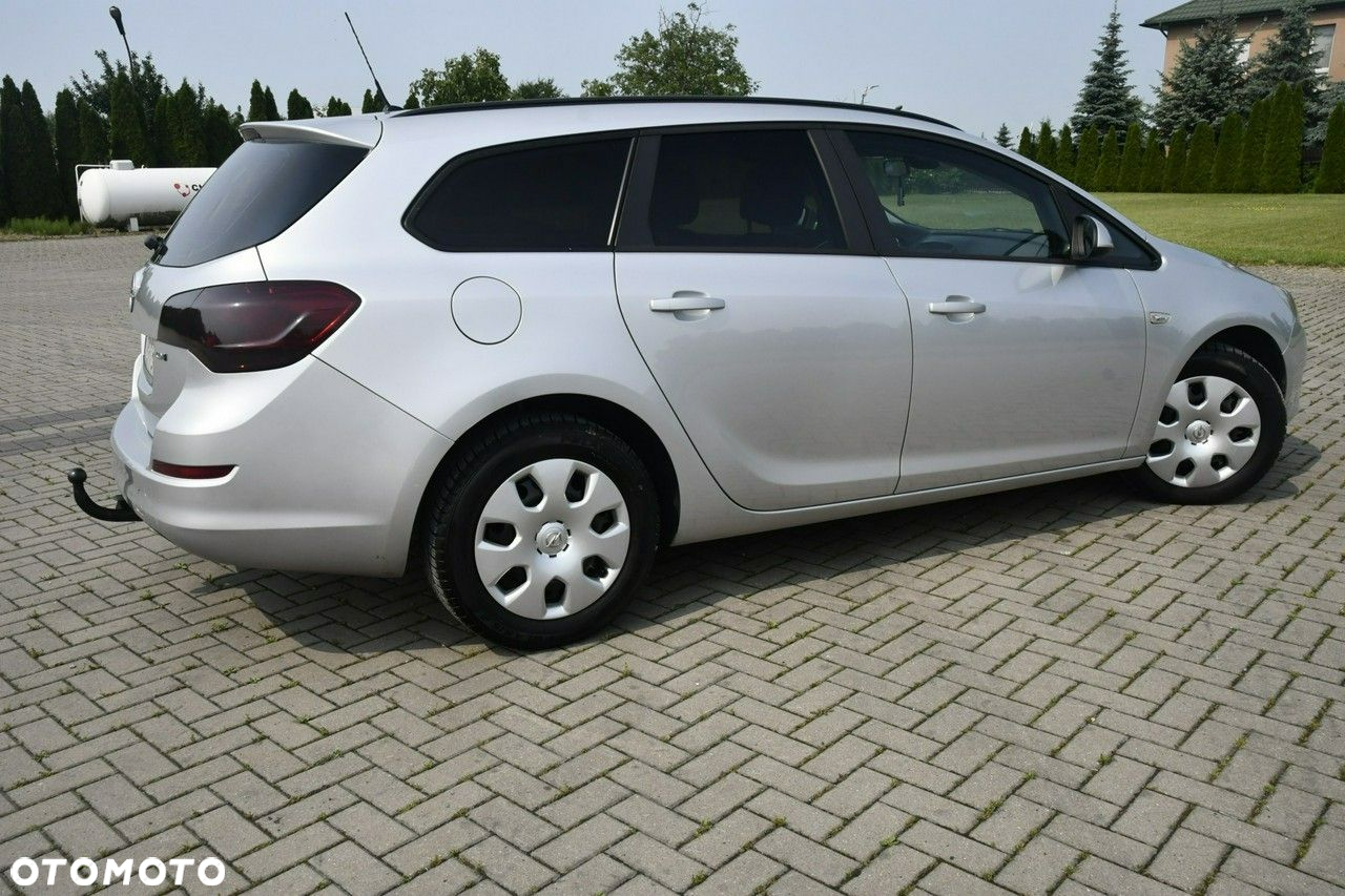 Opel Astra - 12