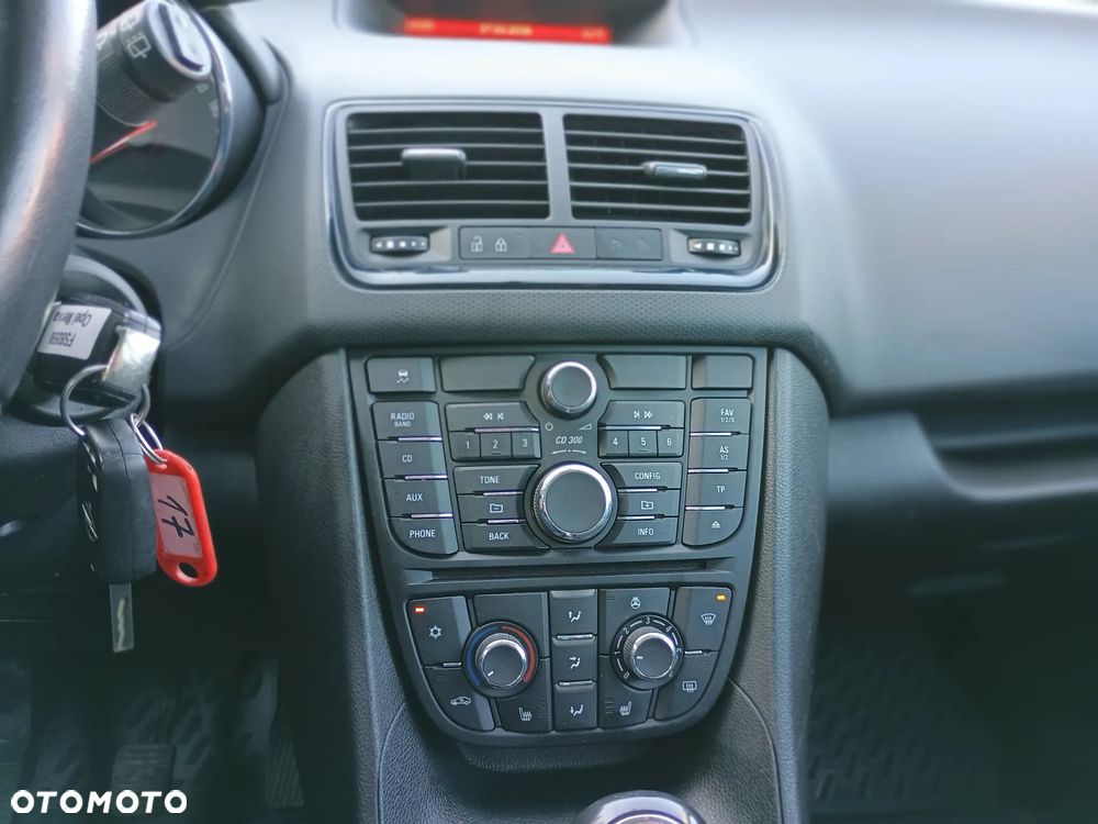 Opel Meriva 1.4 150 Jahre - 12