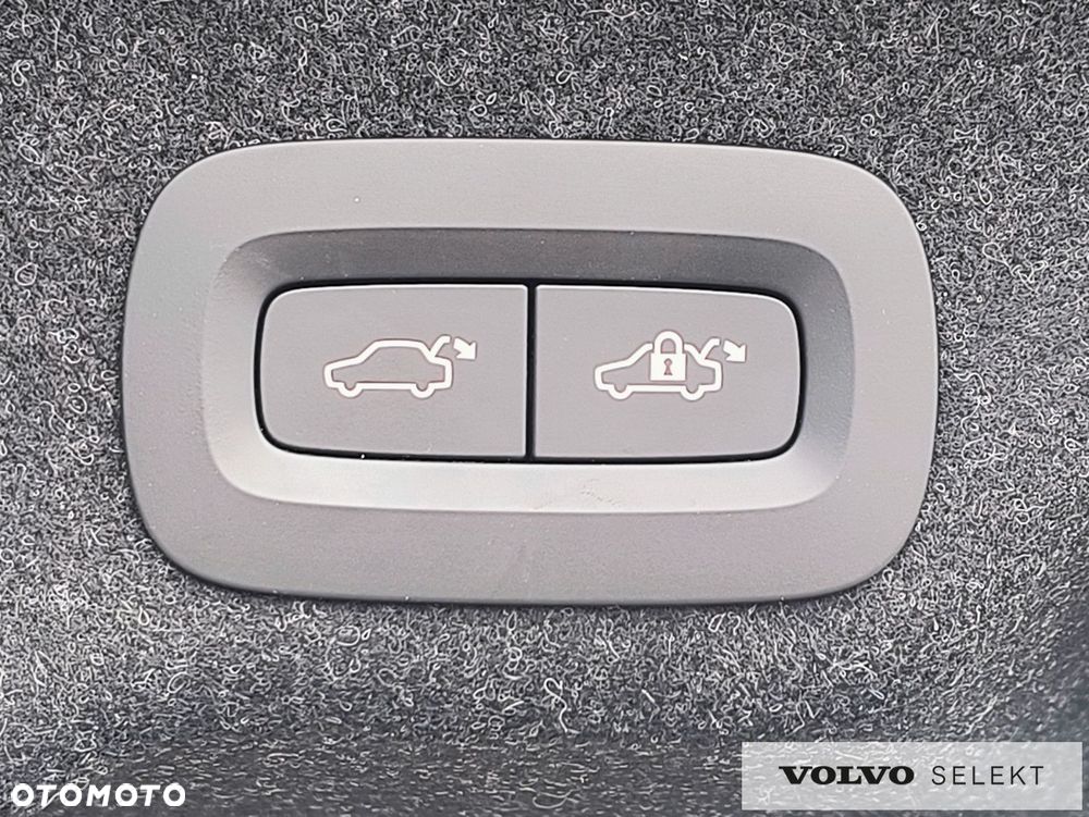 Volvo S90 - 35
