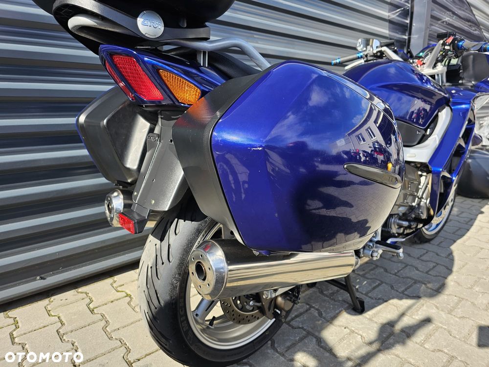 Yamaha FJR - 29