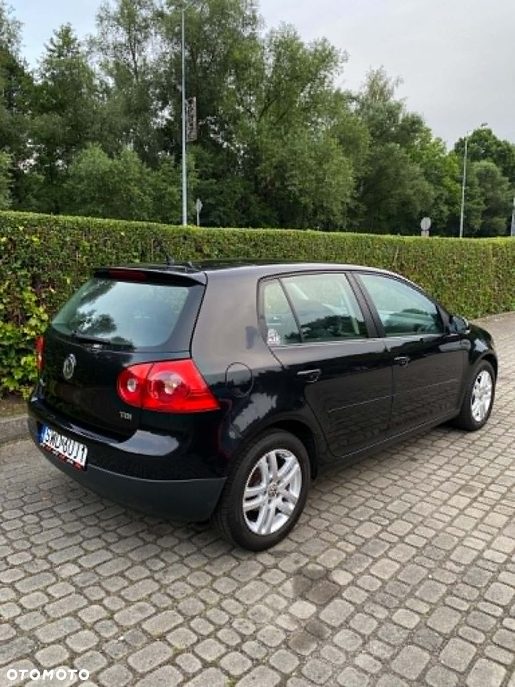 Volkswagen Golf 1.9 TDI Individual - 10