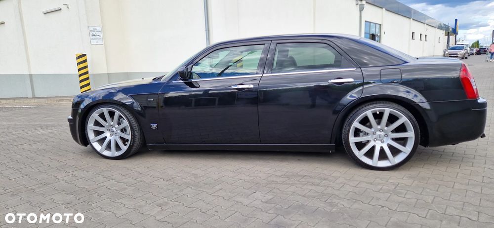 Chrysler 300C 3.0 CRD DPF Automatik Walter P Signature Series - 11