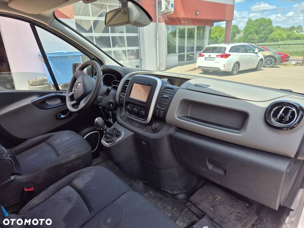 Renault Trafic - 9