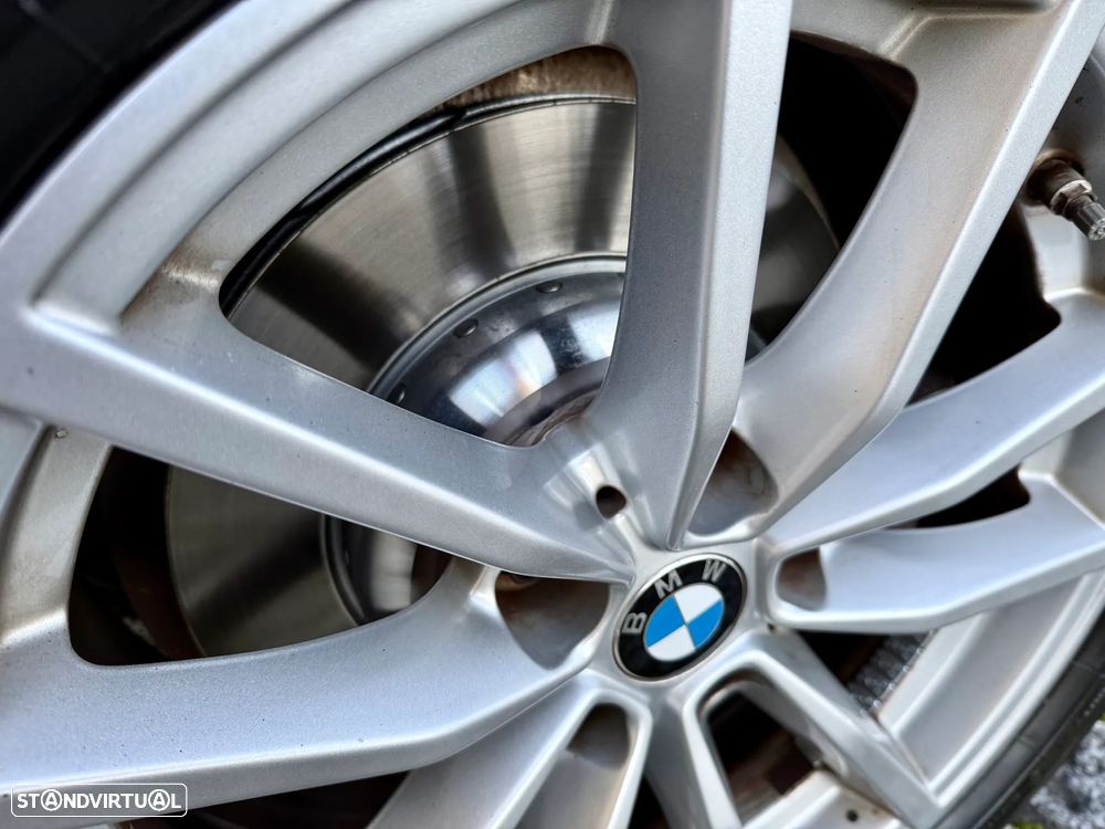 BMW 330 e Corporate Edition Auto - 14