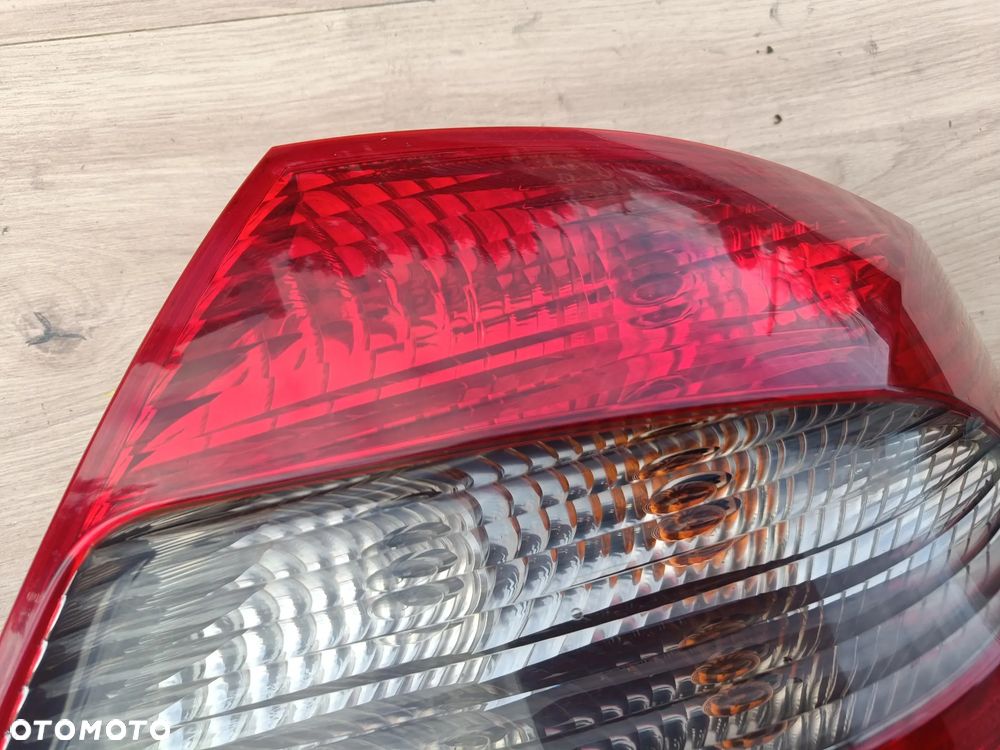 MERCEDES W209 CLK LIFT LAMPA TYL TYLNA LEWA PRAWA ORGINAŁ - 12