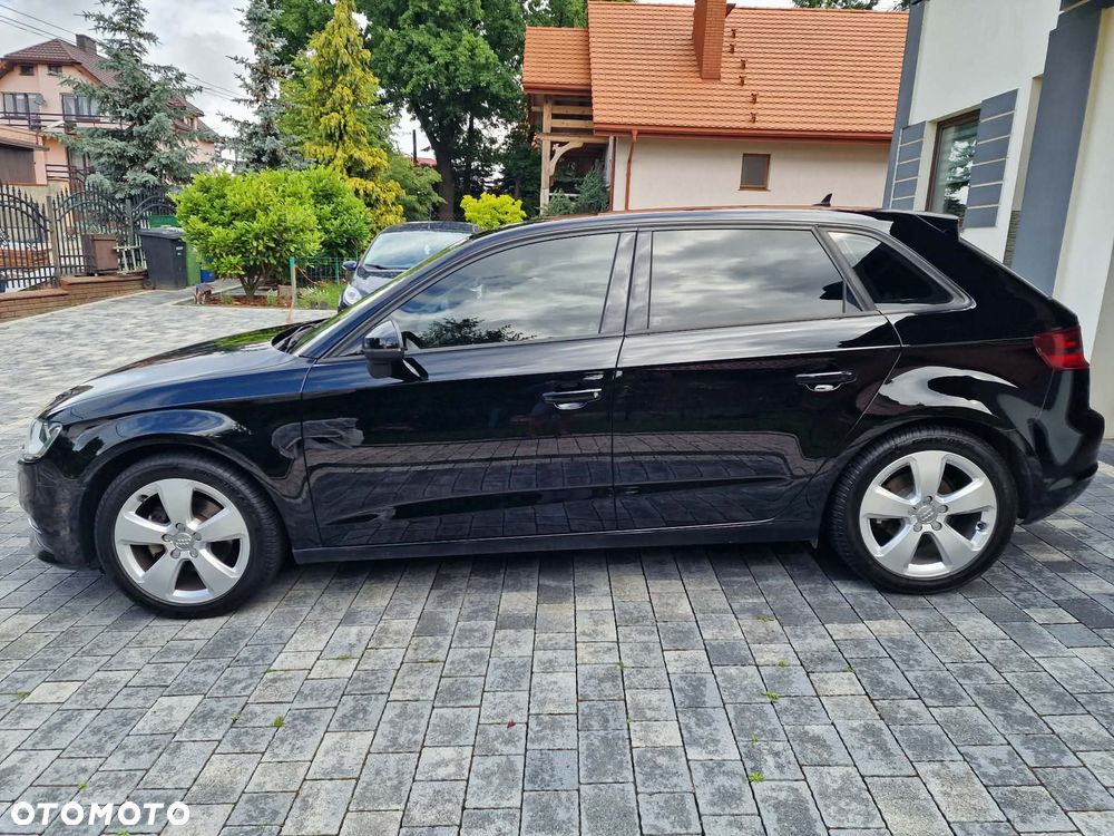Audi A3 Sportback 2.0 TDI - 8