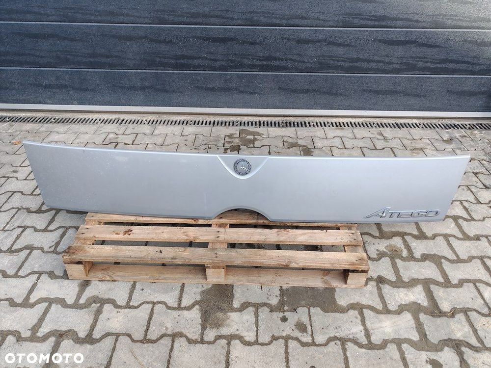 GRILL MASKA MERCEDES ATEGO A9677510109 - 1