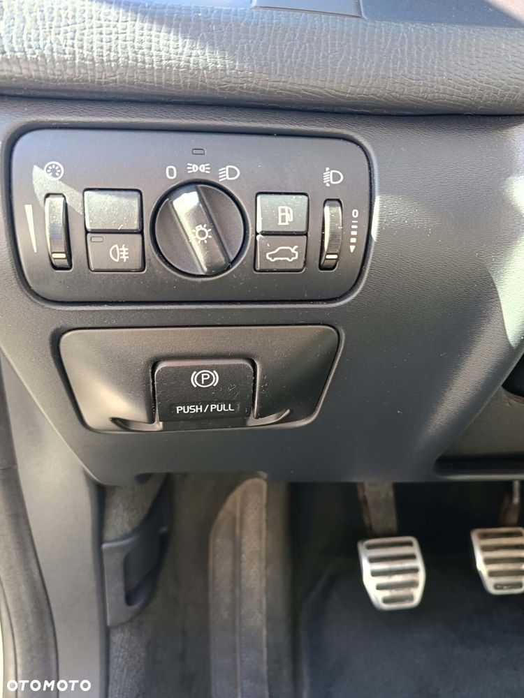 Volvo XC 60 - 14