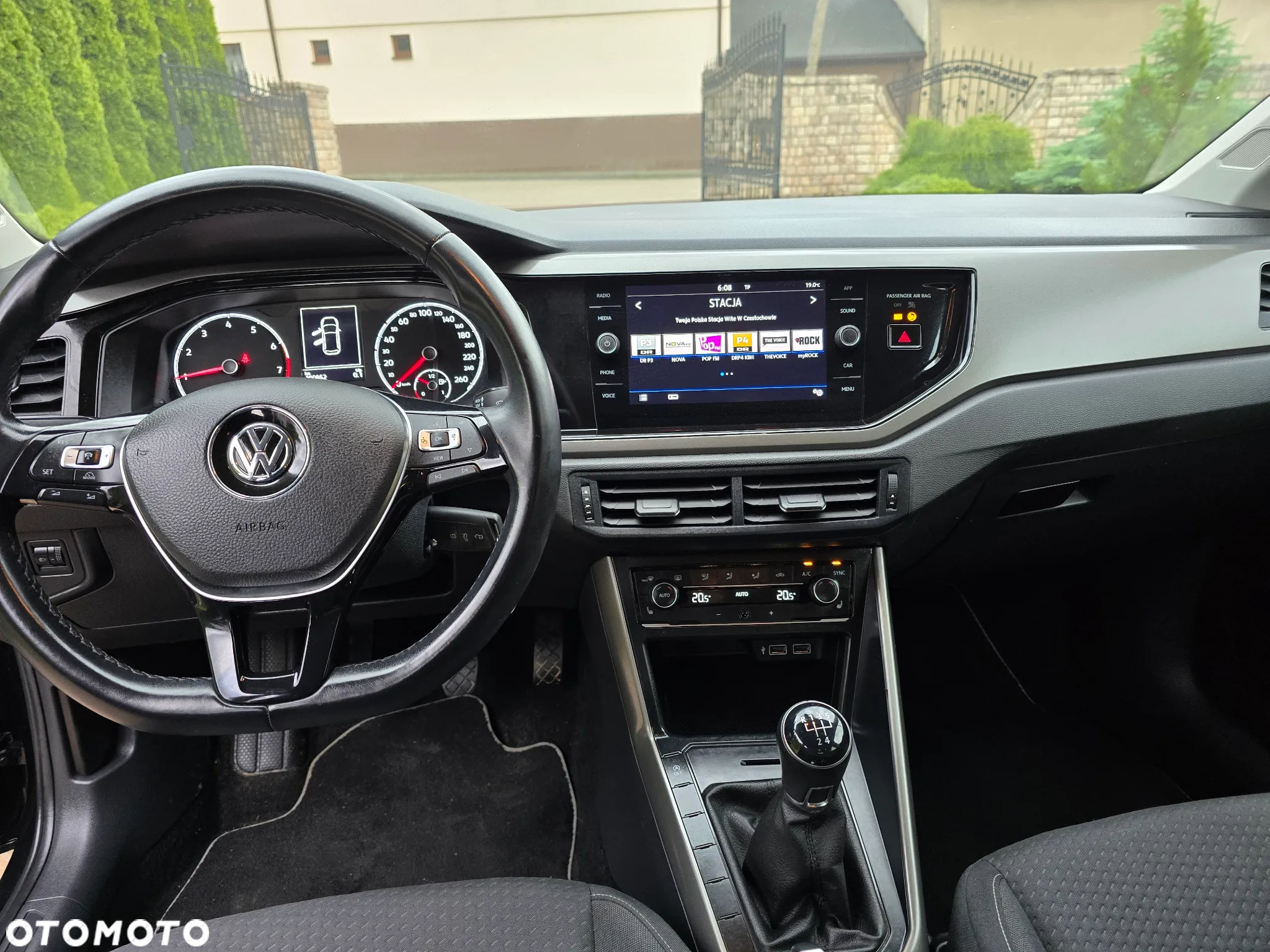 Volkswagen Polo 1.0 TSI Comfortline - 12