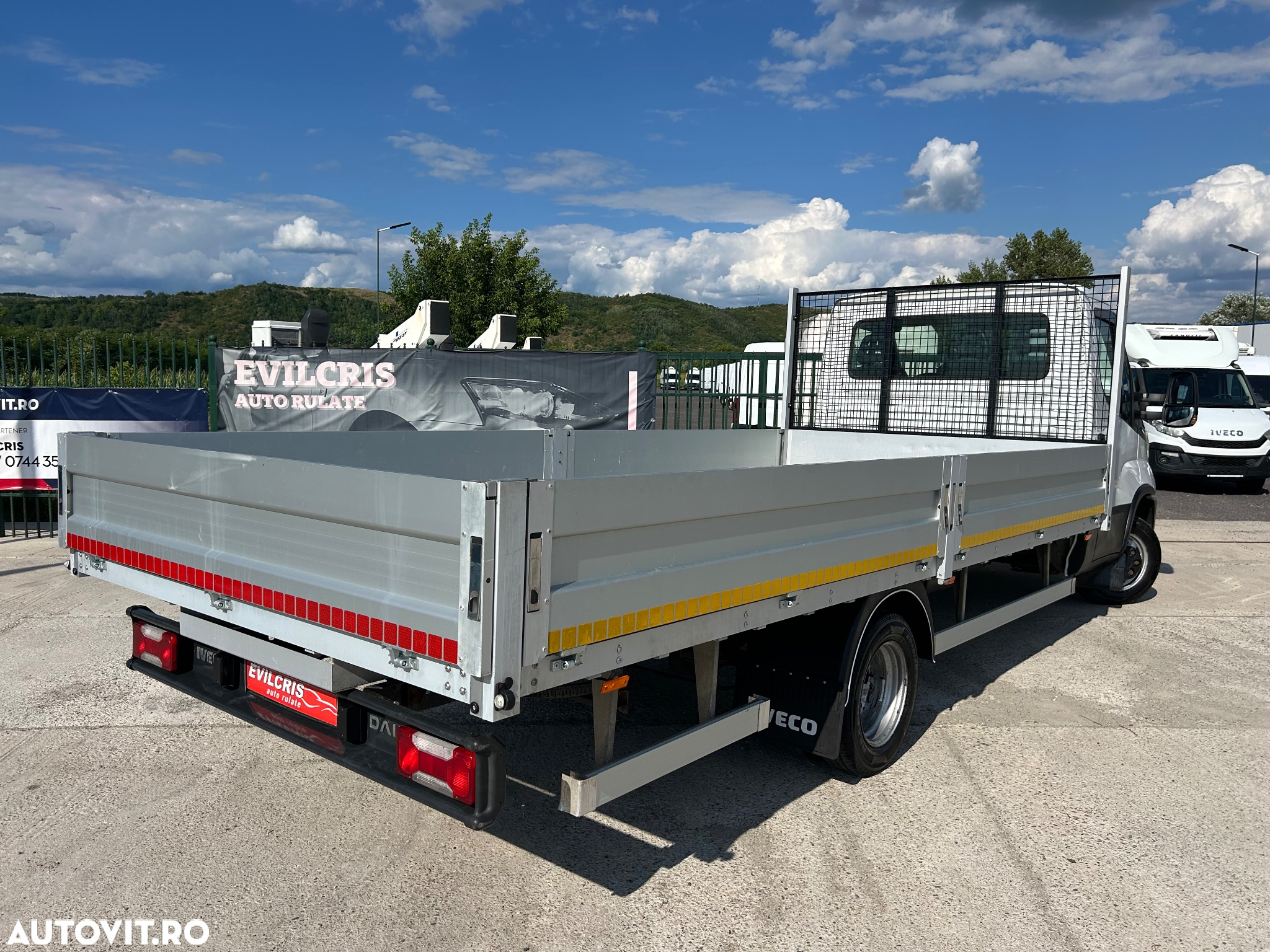 Iveco Daily 3.0 D Platforma 5 m AXA DUBLA SPATE - 2
