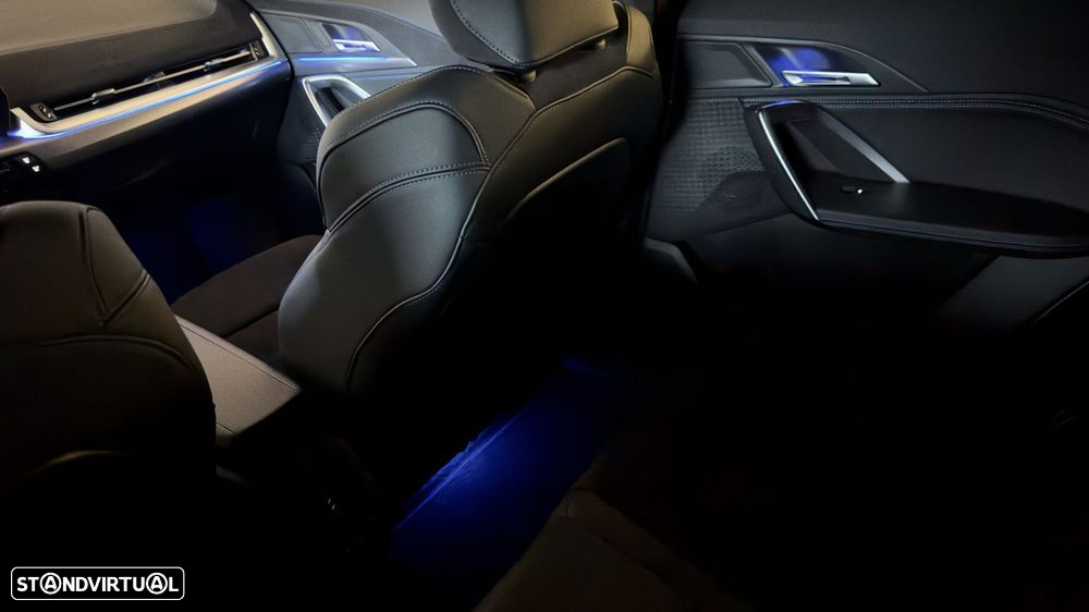 BMW iX2 eDrive20 Pack Desportivo M Pro - 41