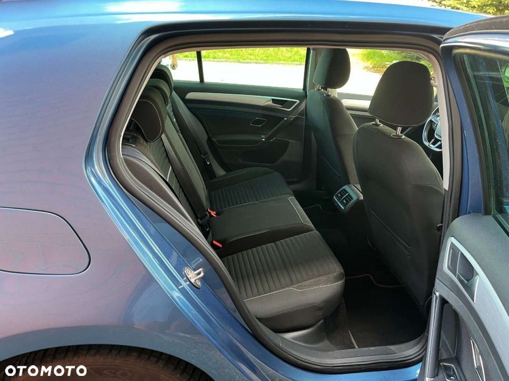 Volkswagen Golf 1.4 TSI BlueMotion Technology Cup - 23