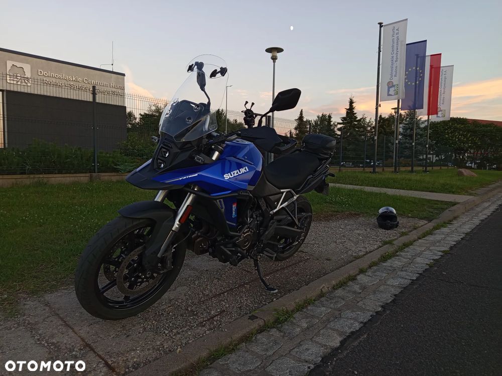 Suzuki V-STROM - 4