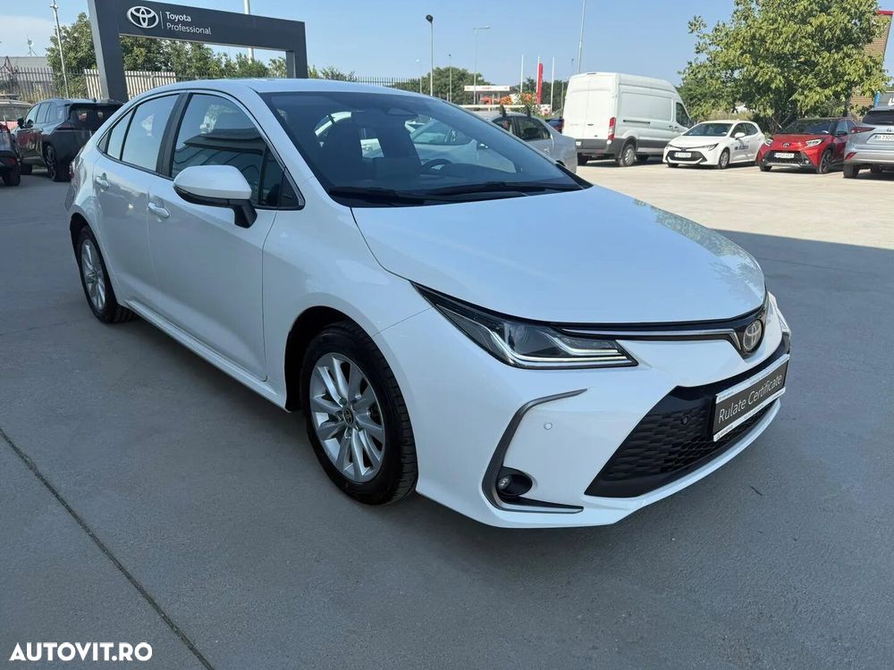 Toyota Corolla - 5