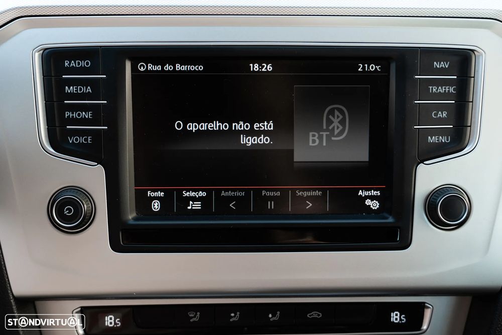 VW Passat Variant 1.6 TDI SCR DSG Business - 31