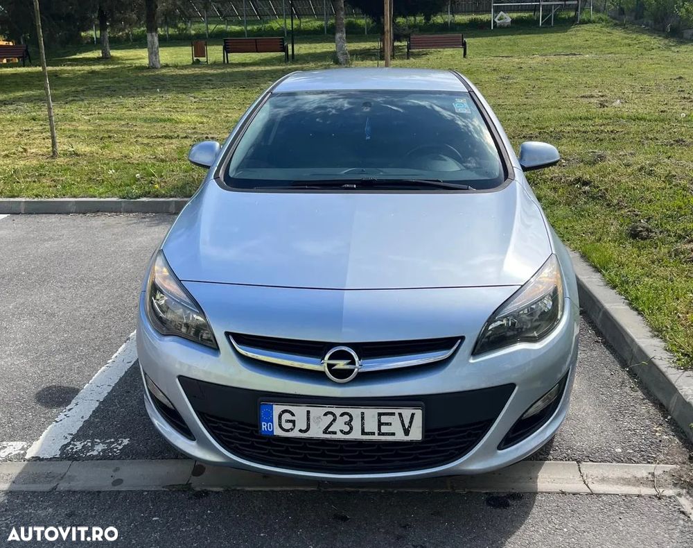 Opel Astra 1.4 Turbo ECOTEC Enjoy - 3